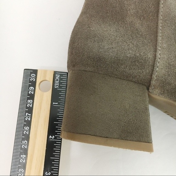 Kenneth Cole REACTION Women's Road Stop Dark Taupe Suede Leather Ankle Boots 6 - Picture 13 of 15